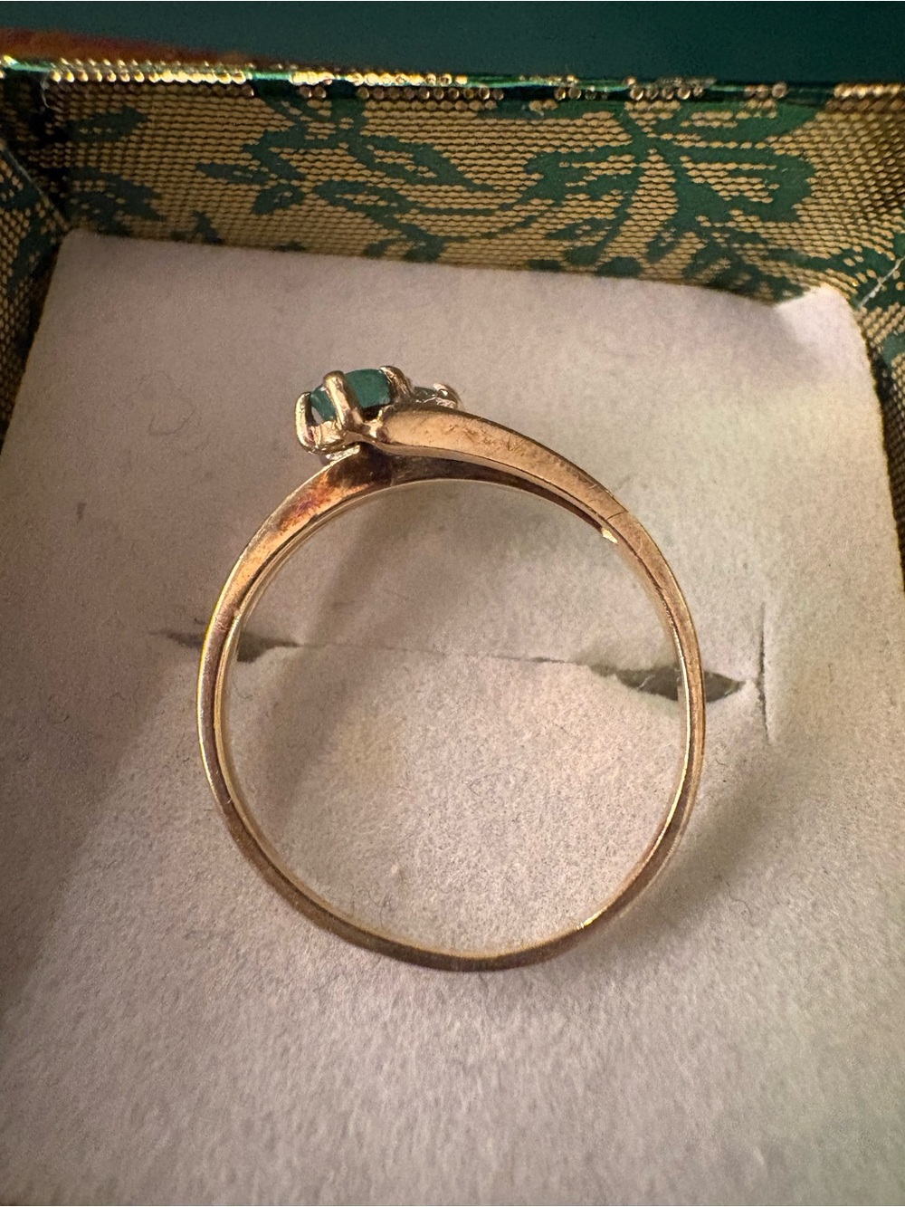 Delicate 10k Yellow Gold Ring with Green Gemstones for Women - Picture 3 of 5